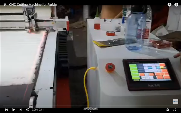 Máquina de corte CNC para tecido