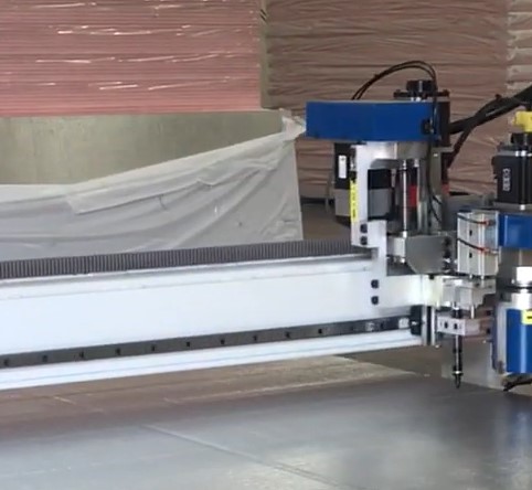 Duct board cutting machine from other manufacturer